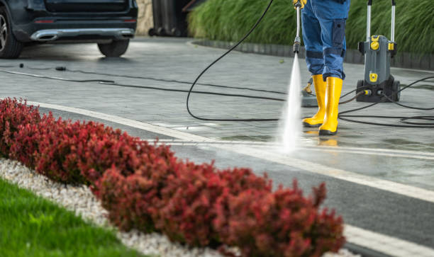 Best Factory Floor Cleaning  in Hiawatha, KS